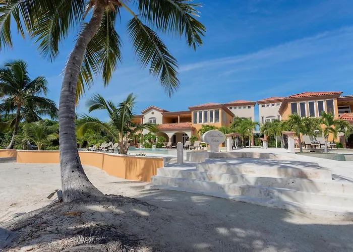 Villa Belizean Cove Estates Beachfront