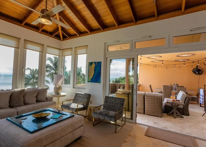 Villa Belizean Cove Estates Beachfront