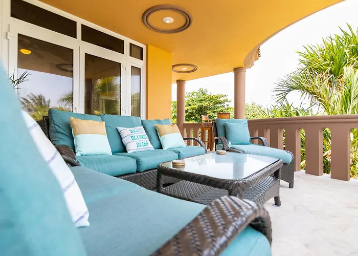Belizean Cove Estates Beachfront Villa *
