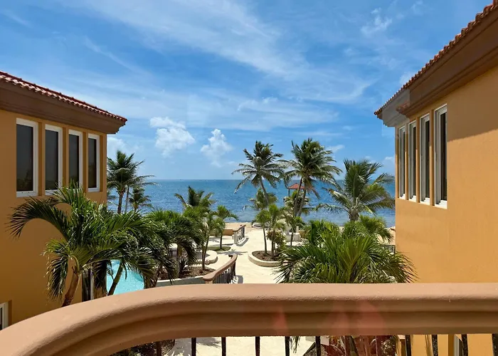 Villa Belizean Cove Estates Beachfront San Pedro (Ambergris Caye)
