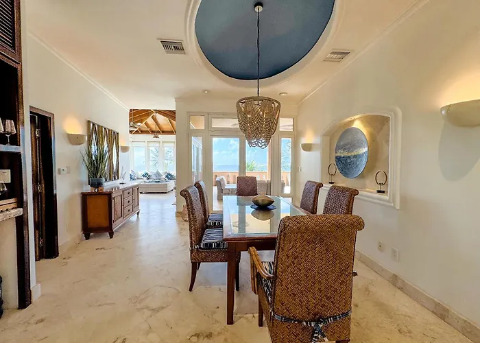 Belizean Cove Estates Beachfront Villa *
