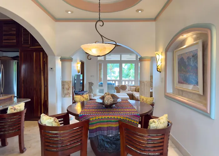 Villa Belizean Cove Estates Beachfront