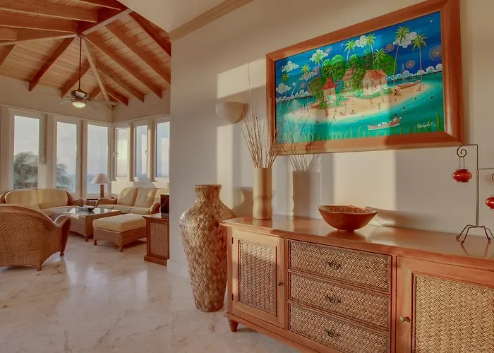 Villa Belizean Cove Estates Beachfront *